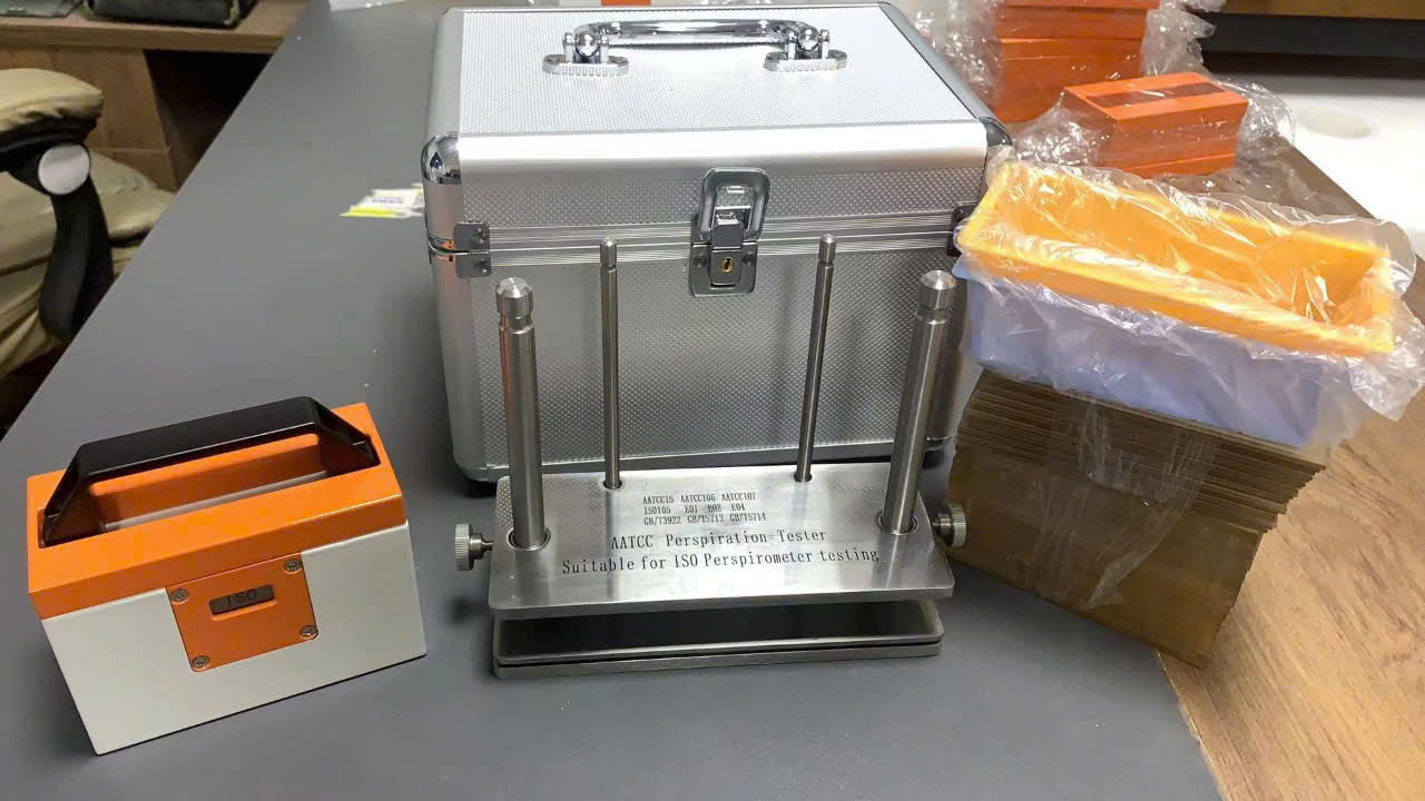 KIỂM TRA ĐỘ BỀN MÀU - ĐỘ BỀN MÀU MỒ HÔI